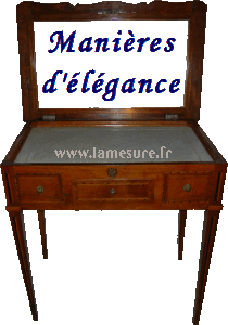Table de toilette pour homme du XVIIIème siècle